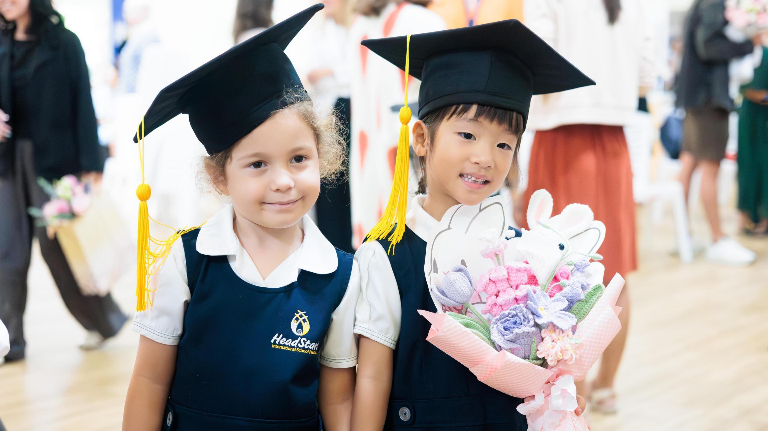 HeadStart REC Graduation5C4A7885 Enhanced NR 2